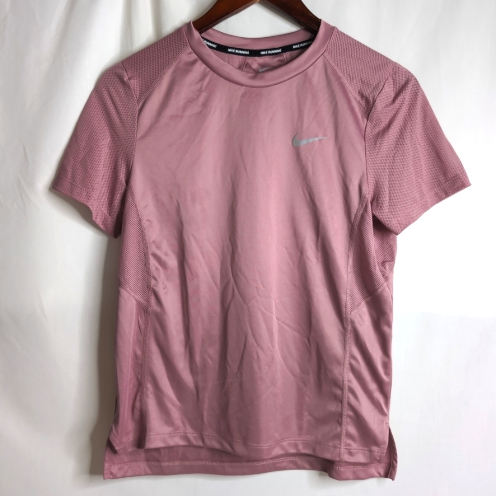 Nike Mauve Running Dri Fit Active Tee with Mesh and side vents, Size S